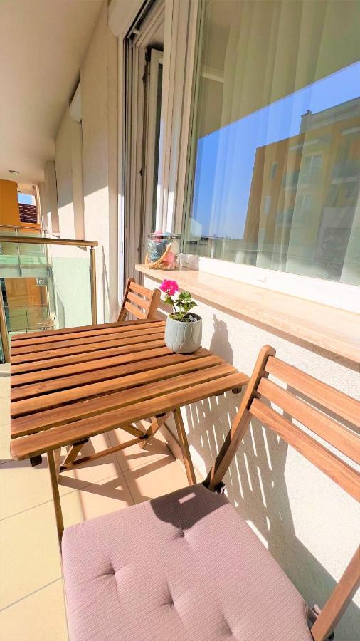 Cosy Living Apartment W Balcony Budapeşte Dış mekan fotoğraf