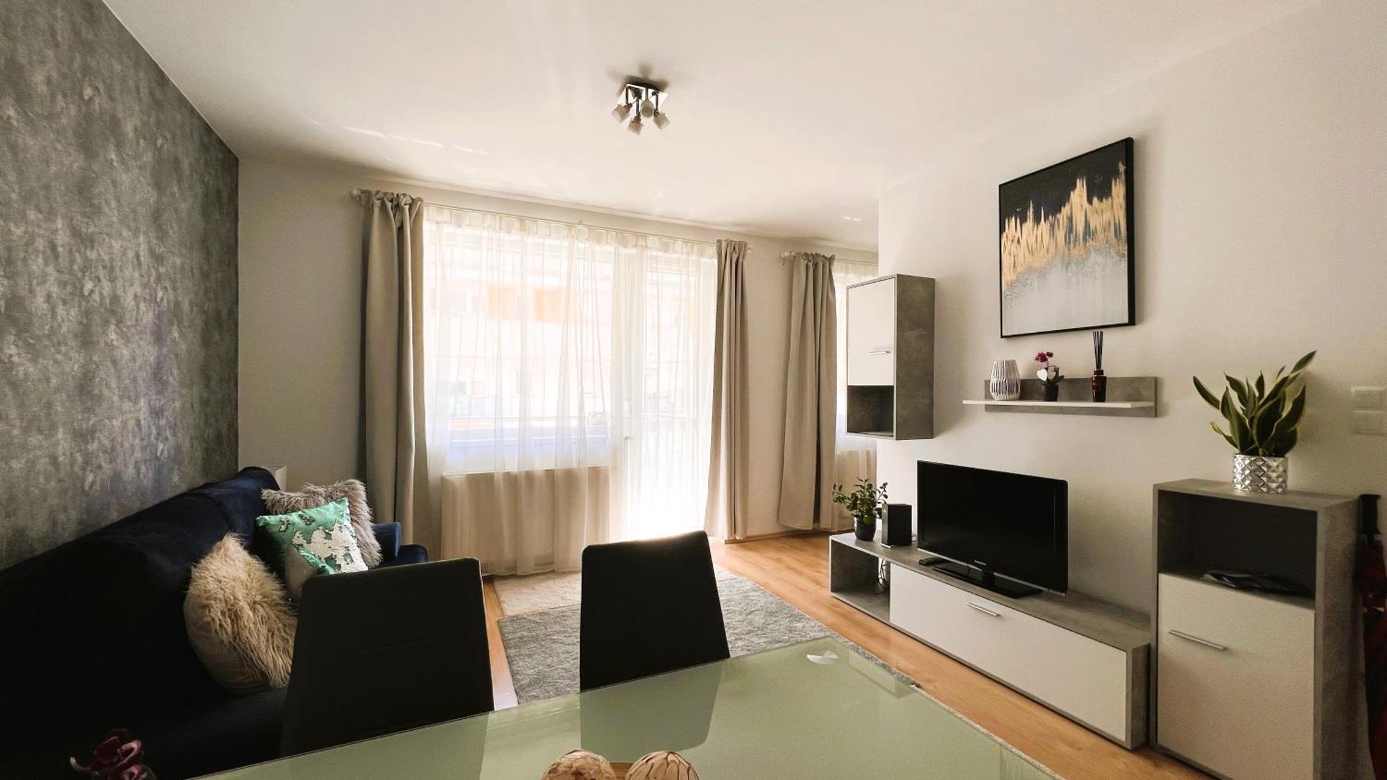 Cosy Living Apartment W Balcony Budapeşte Dış mekan fotoğraf